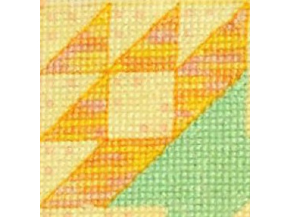 close up variegated thread in basket quilt block